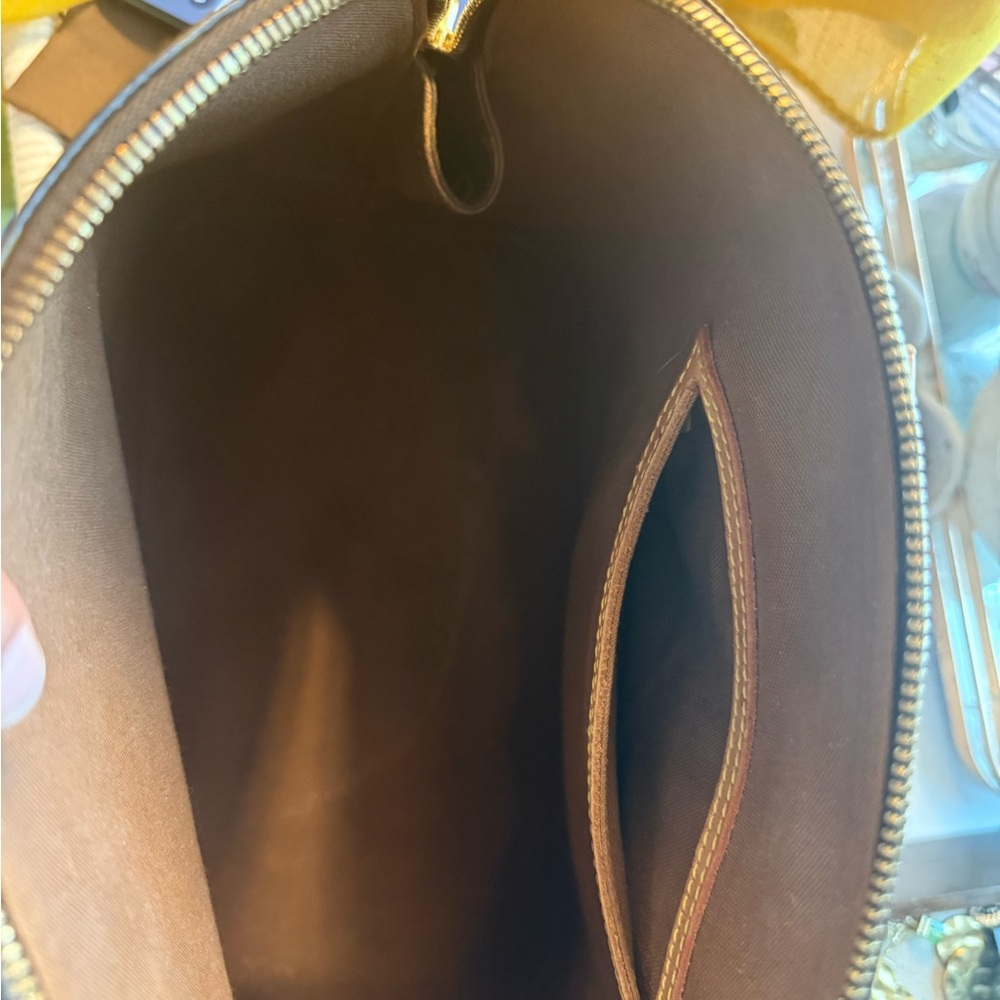Authentic Louis Vuitton Brown Satchel with Iconic Monogram. - Picture 12 of 16